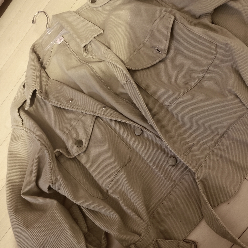 Corduroy cropped jacket